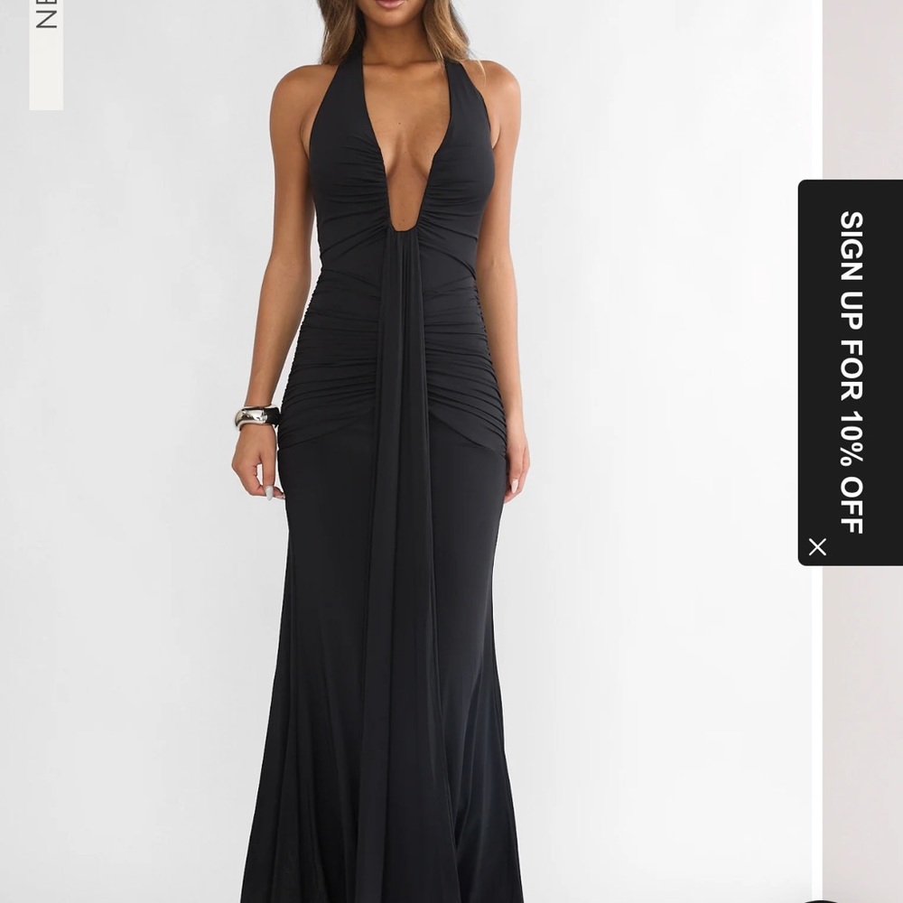 Elegant Black Halter Maxi Dress